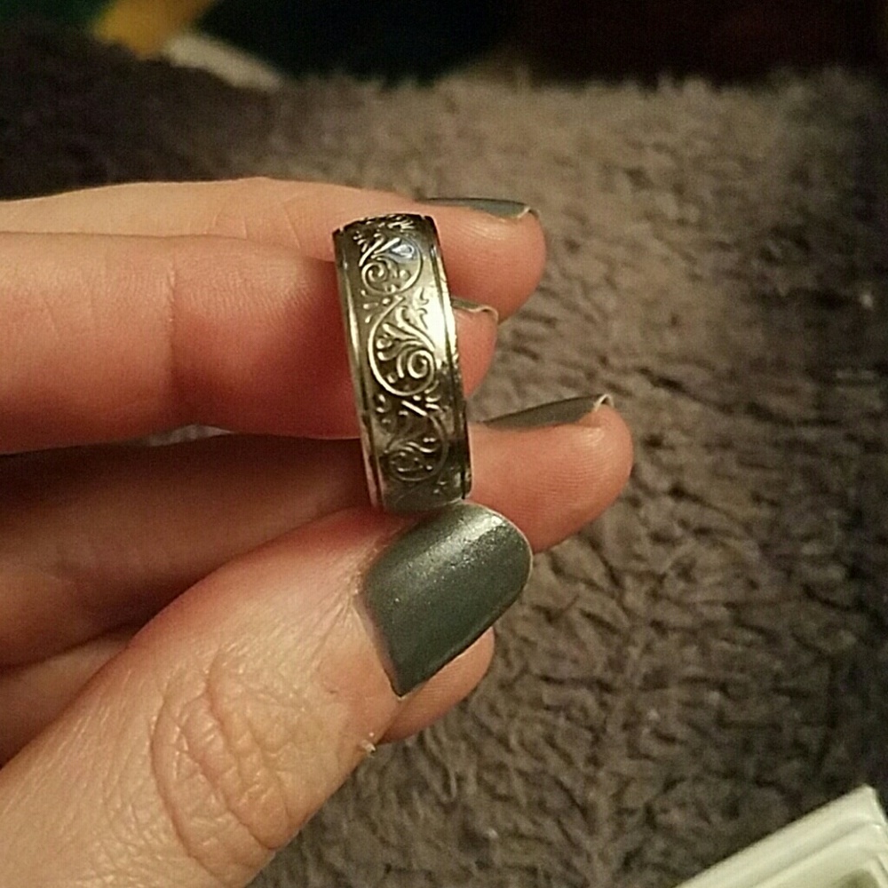 7MM Stainless STEEL Florentine Design. Size 7.5