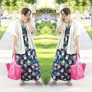 Forever 21 Dresses - Strapless Hawaiian Print Dress ๐บ Forever 21 Dresses - Strapless Hawaiian Print Dress ๐บ