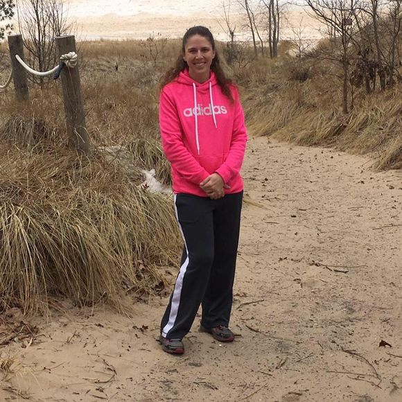 Meet your Posher, Amanda - Picture 1 of 1