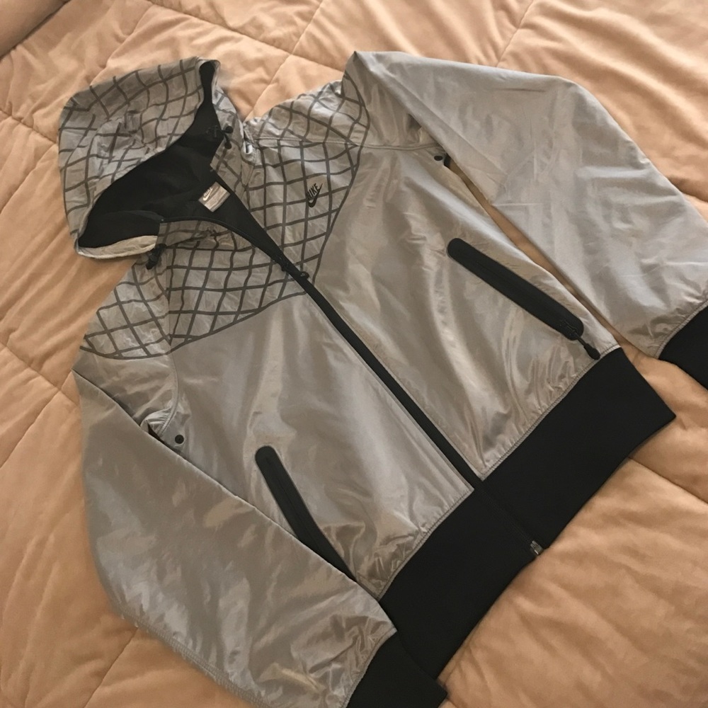 Nike water resistant jacket!