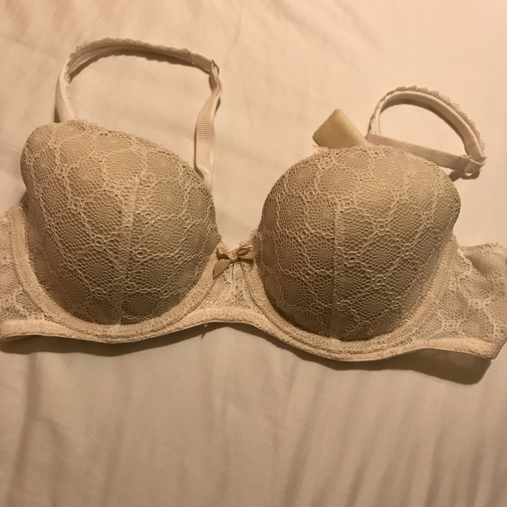 Cream Crochet Victoria's Secret T-Shirt Bra