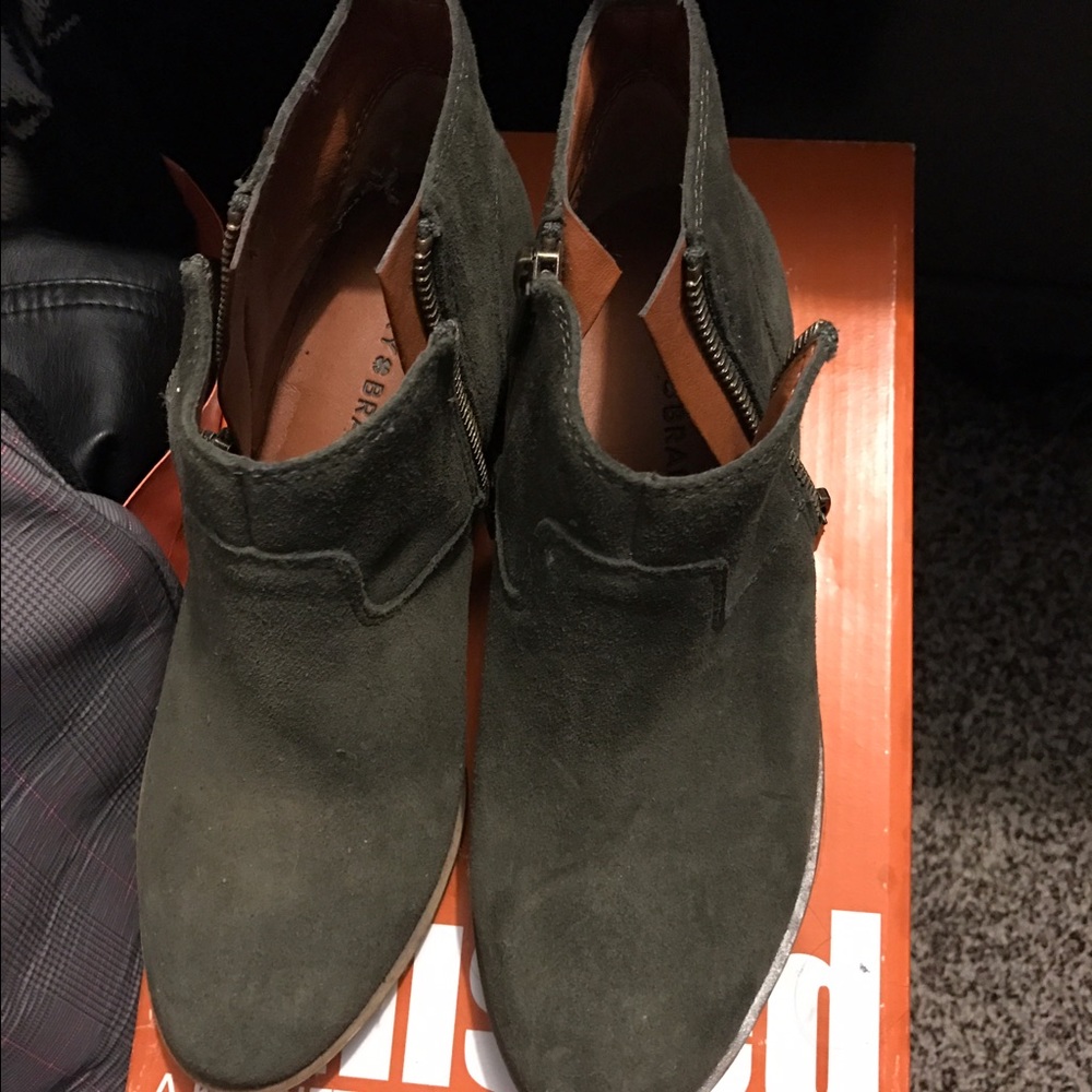 Low top boots