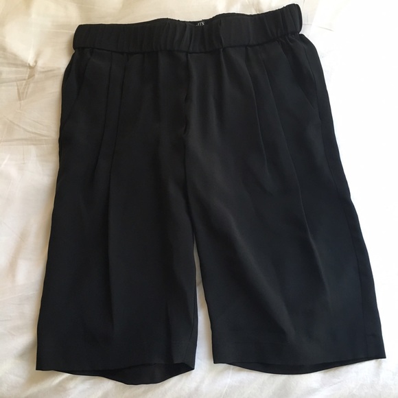 Nwt intermix silk shorts - Picture 4 of 6