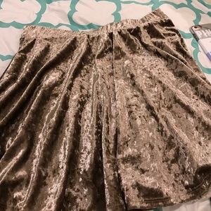 Crushed velvet wet seal skater skirt