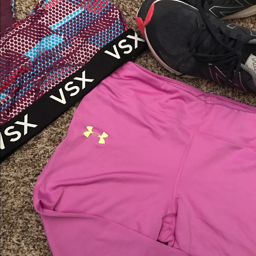 Under Armor Leggings/Exercise Gear