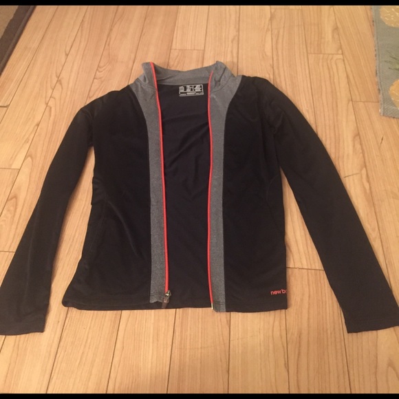 Workout jacket - Picture 1 of 3