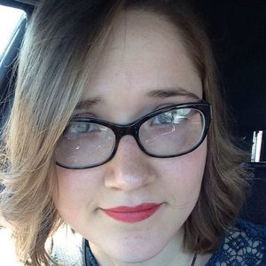 Meet your Posher, Courtney