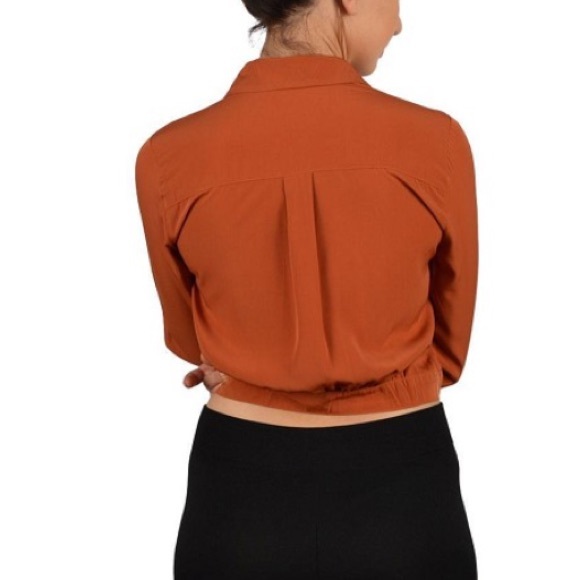 πHPππRust Button Down Collar Crop Top - Picture 5 of 7