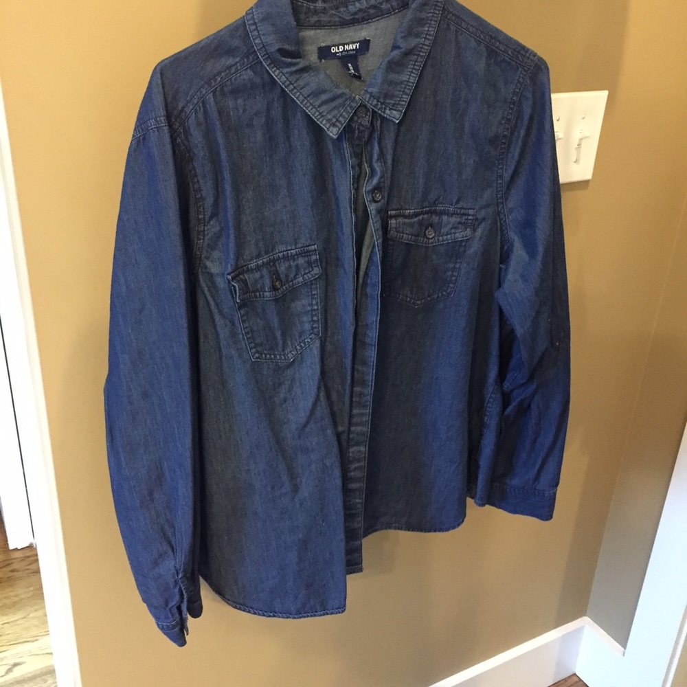 Dark Chambray Button Up XL old navy