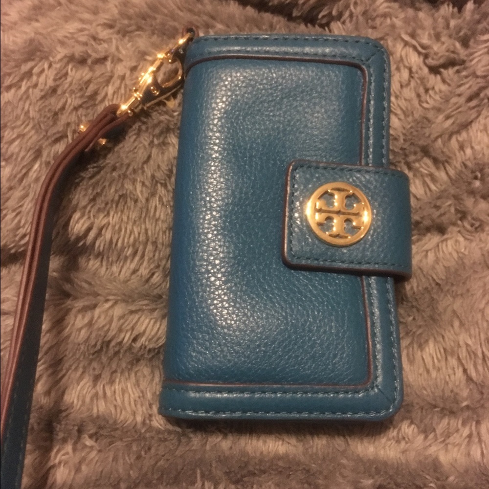 Tory Burch iPhone 5 wristlet
