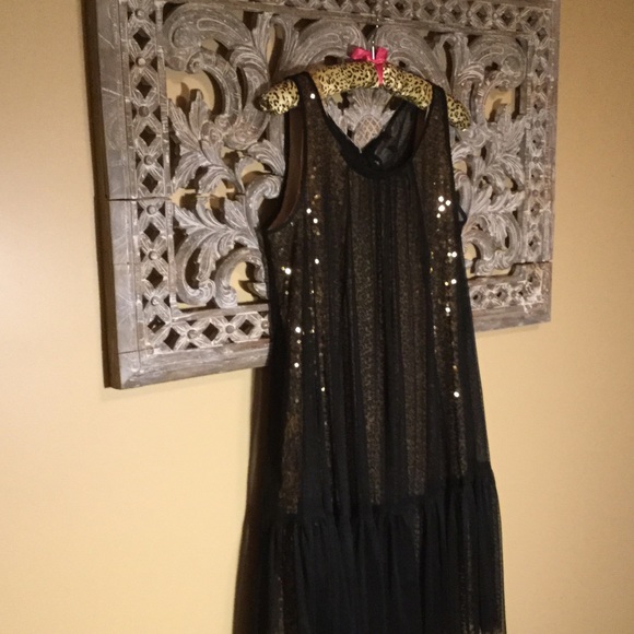 Sara Jane sheer over sequined cocktail dress - Picture 4 of 8