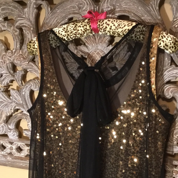 Sara Jane sheer over sequined cocktail dress - Picture 5 of 8