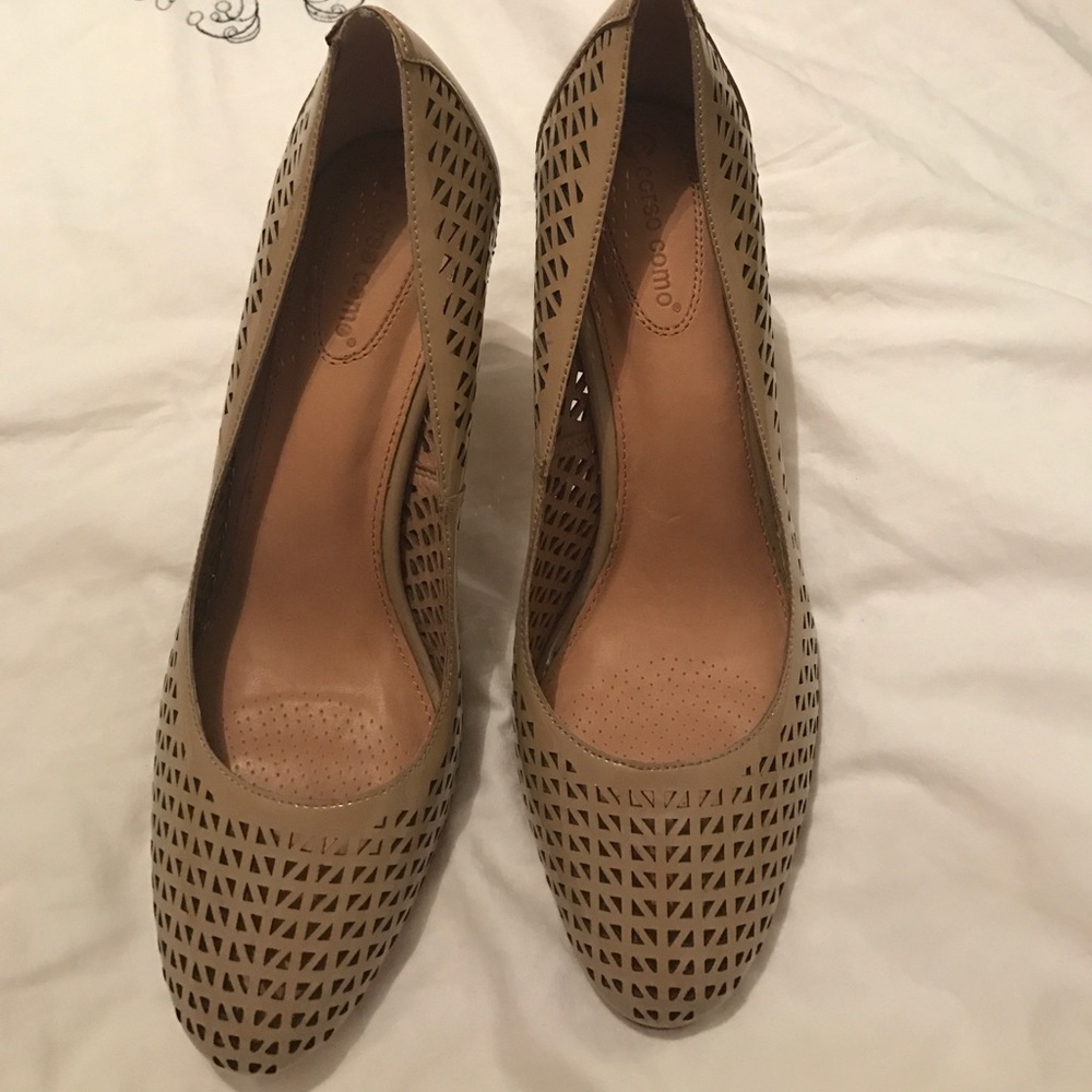 Corso Como leather pumps with cutouts