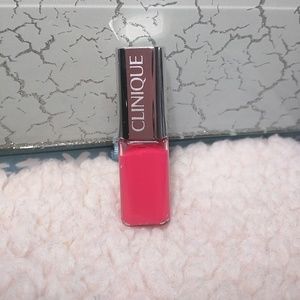 Clinique lip gloss