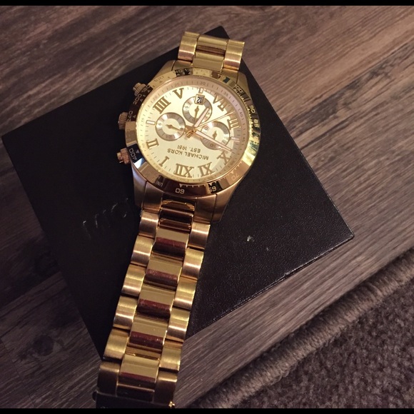 Michael Kors Goldtone Layton Chronograph Watch - Picture 1 of 3