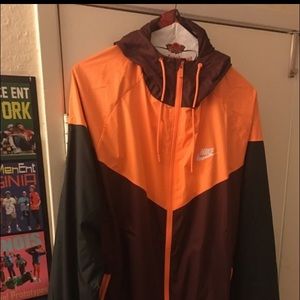 Nike windbreaker