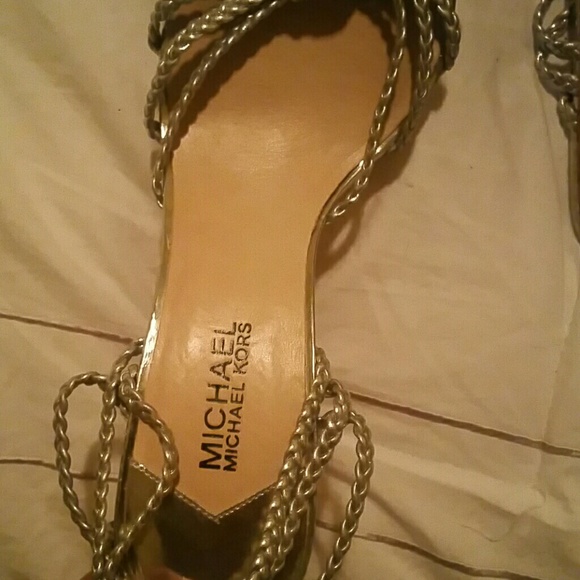 Mk silver shoes - Picture 3 of 3