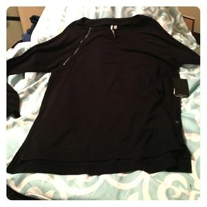 Softest black shirt 😍