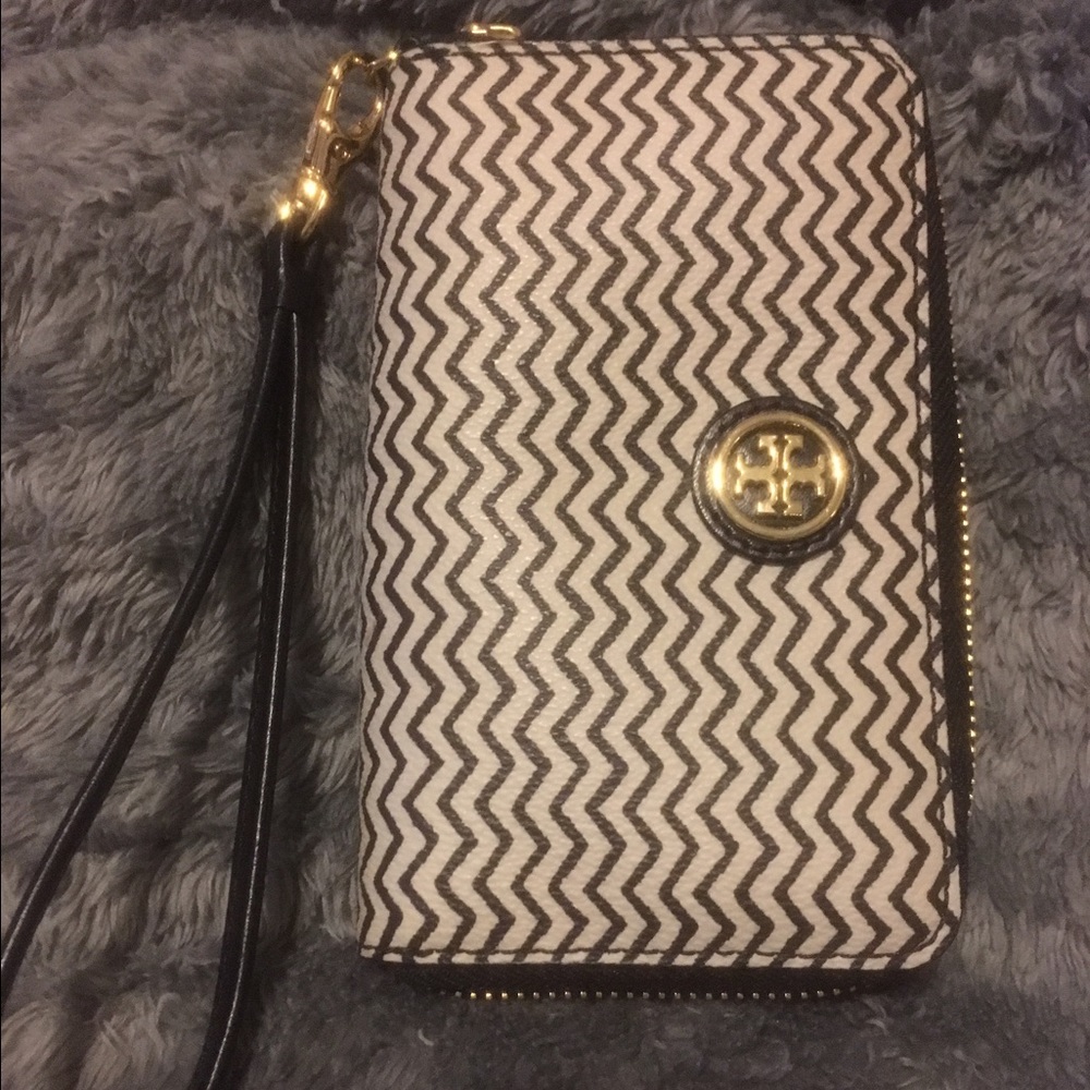 Tory Burch large wristlet!