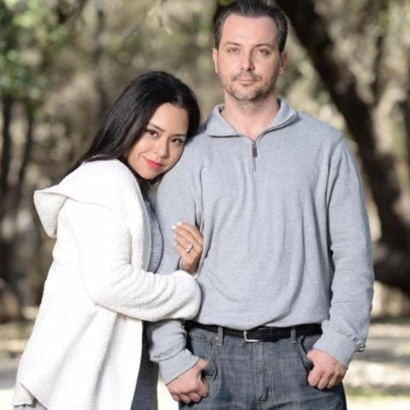 Meet your Posher, Jeanette - Picture 1 of 1