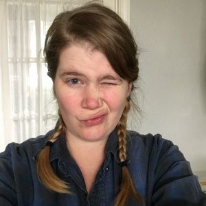 Meet your Posher, Brenna