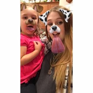 Meet your Posher, Desiree