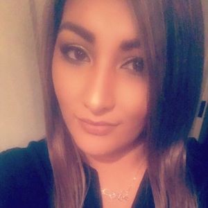 Meet your Posher, Sasha