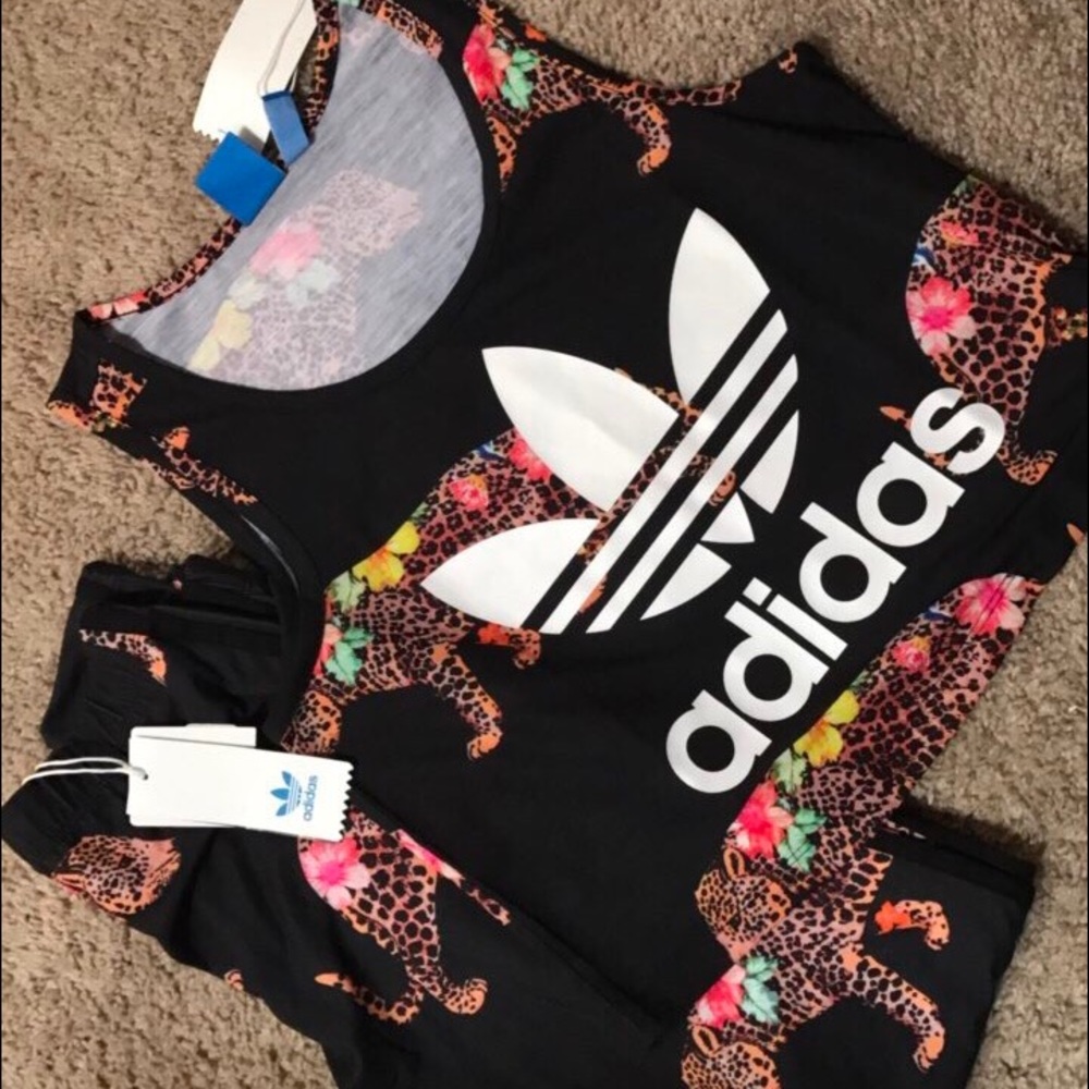 Adidas Crop and Legging Set