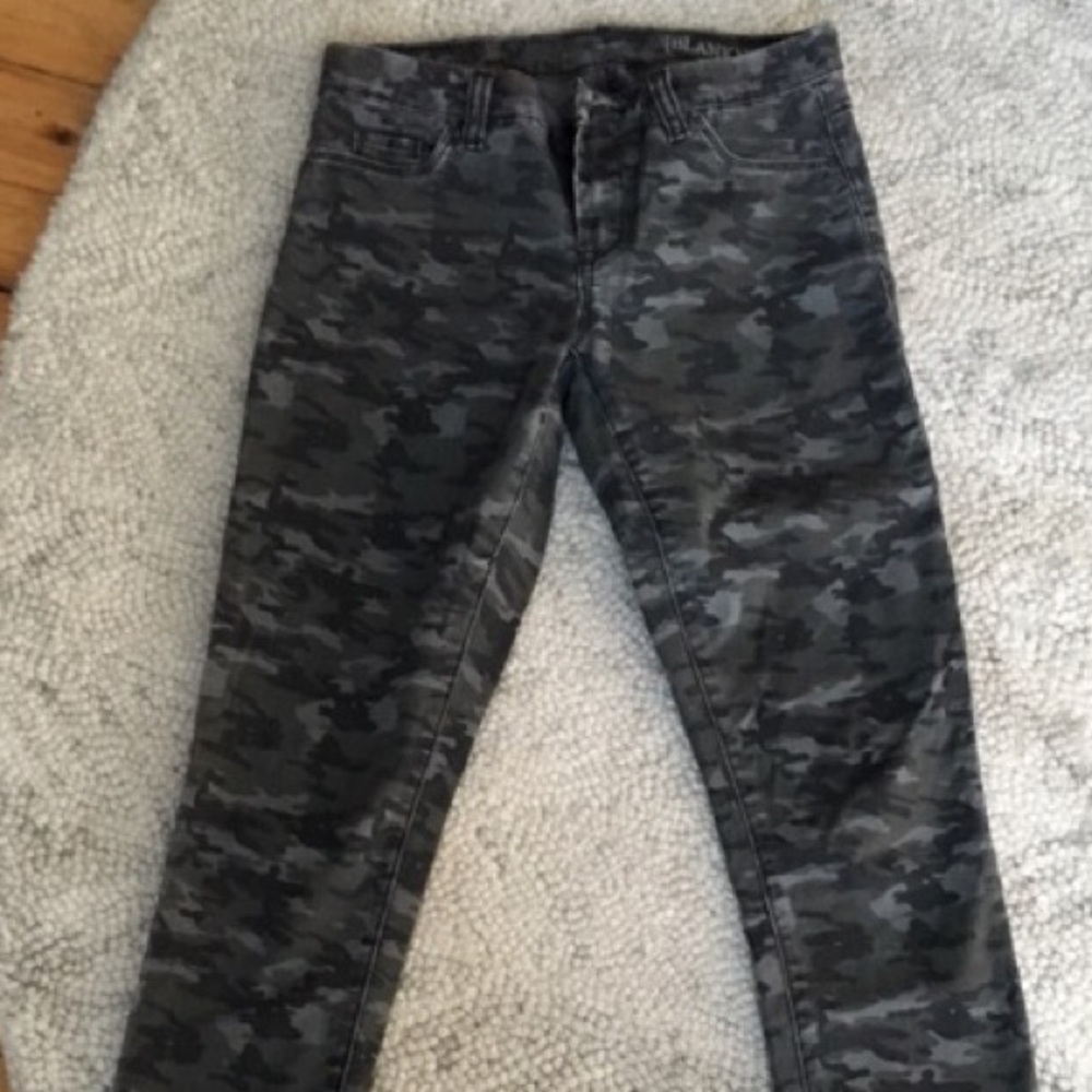 camo pants