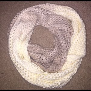 INFINITY SCARF!