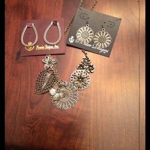 Premier Designs jewelry set