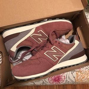 New Balance athletic shoes - mauve