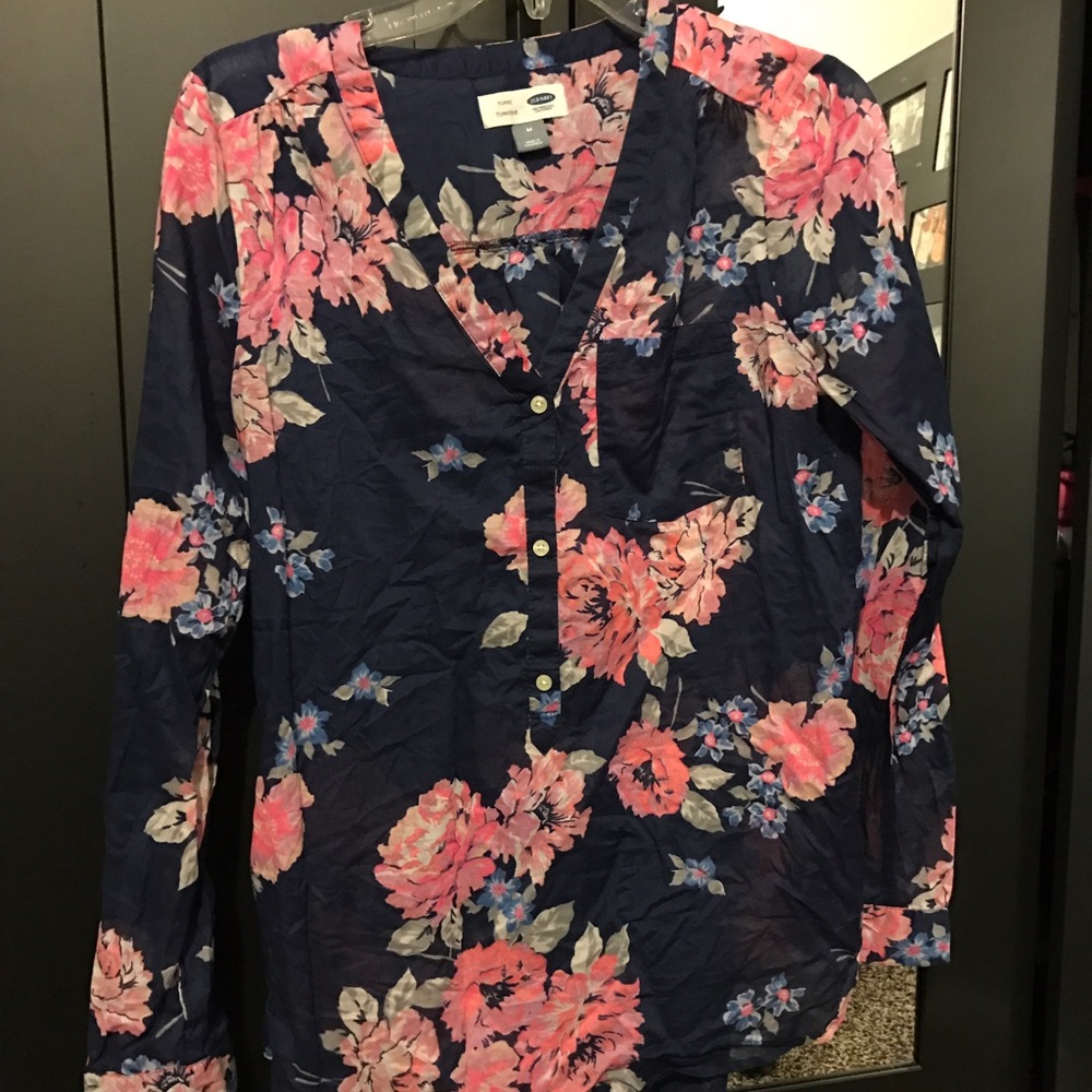 Long sleeve top