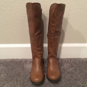 Brown Knee-High Boots with Gold Zipper Detail