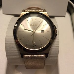 FOSSIL X DKNY watch ⌚️