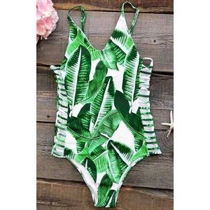 Banana Leaves Print One-piece Swimsuit -- small