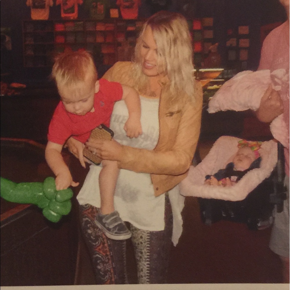 Novellas Royals Janis Bells