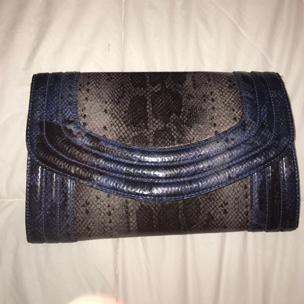 Nine West snake print clutch
