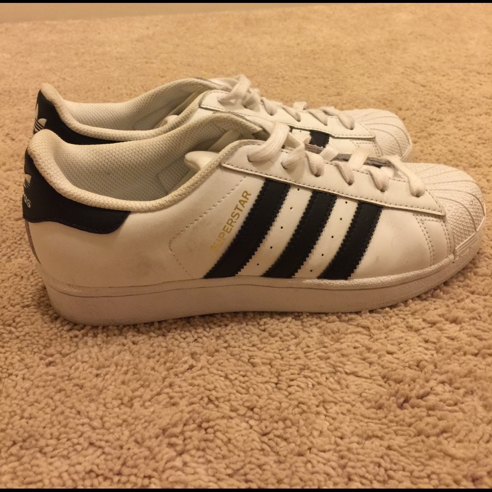 ADIDAS Superstar