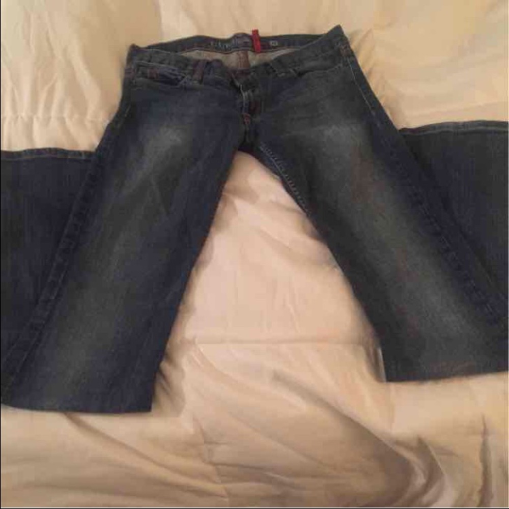Guess Bootleg Jeans!