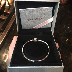 Limited edition pandora snowflake bracelet