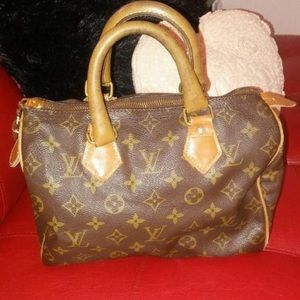 Vintage Louis Vuitton Speedy 25