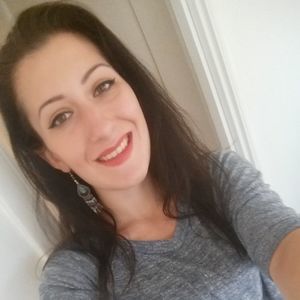 Meet your Posher, Sabrina