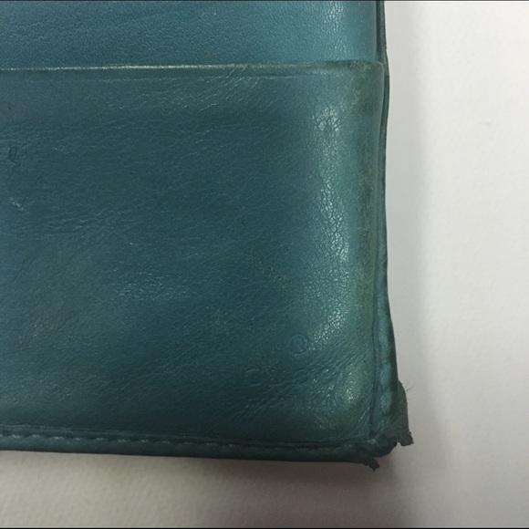 Authentic Vintage GUCCI Wallet - Picture 3 of 3