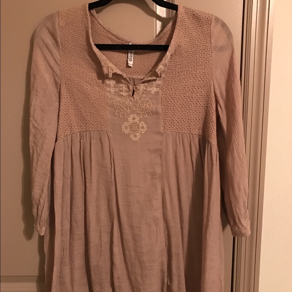 Tan tunic