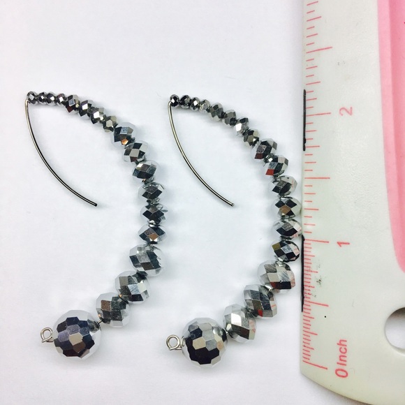 Silver crystal pull through earrings Steel - Picture 3 of 3