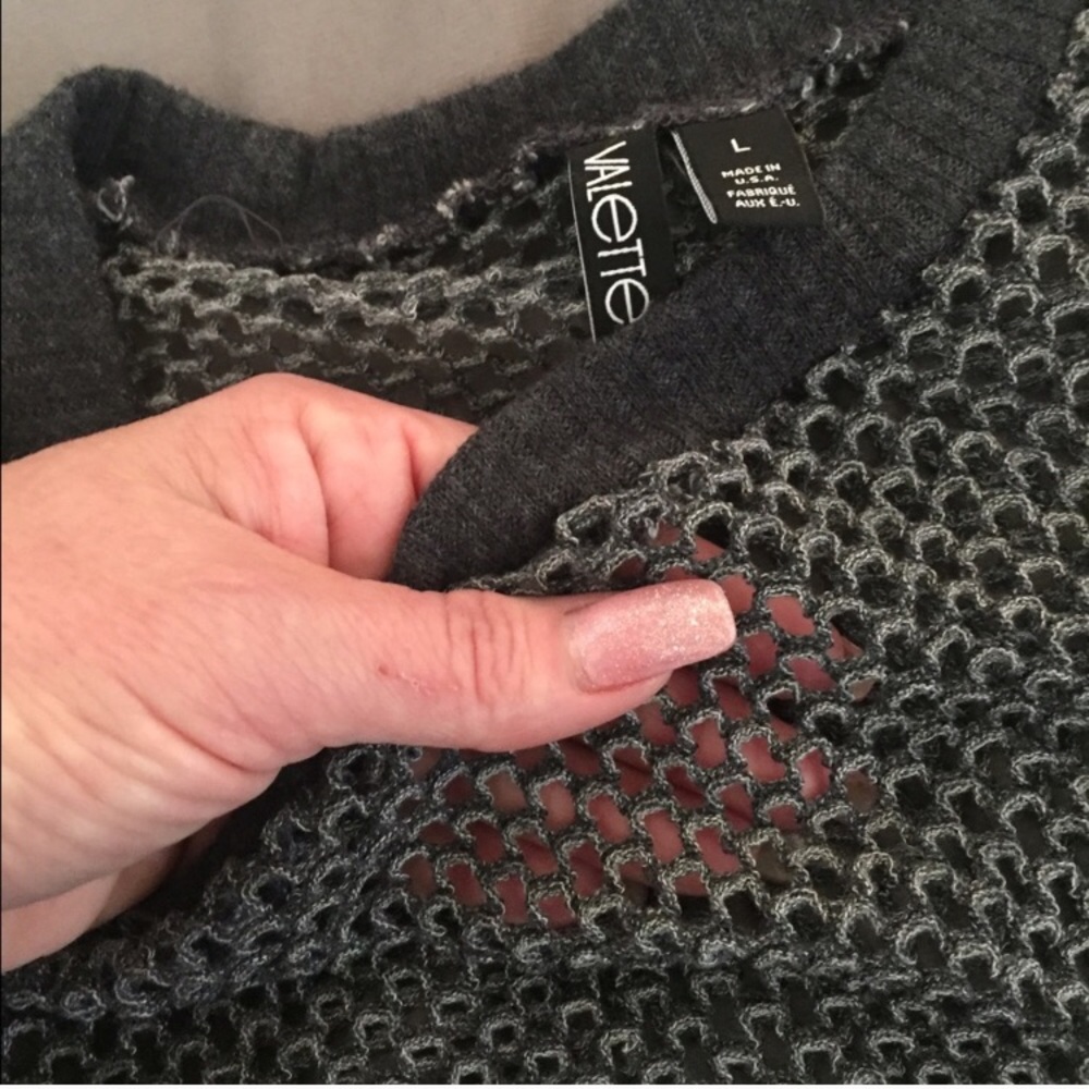 NET GUN METAL GRAY STRETCH TOP SIZE L