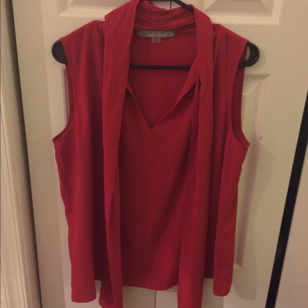 Red professional top