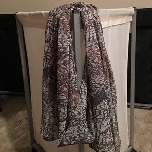 CAbi scarf / wrap