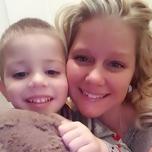 Meet your Posher, April